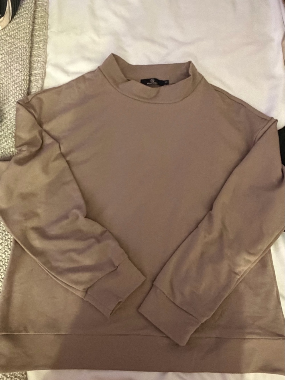 Women's Mock Neck Crewneck Sweatshirt - Taupe